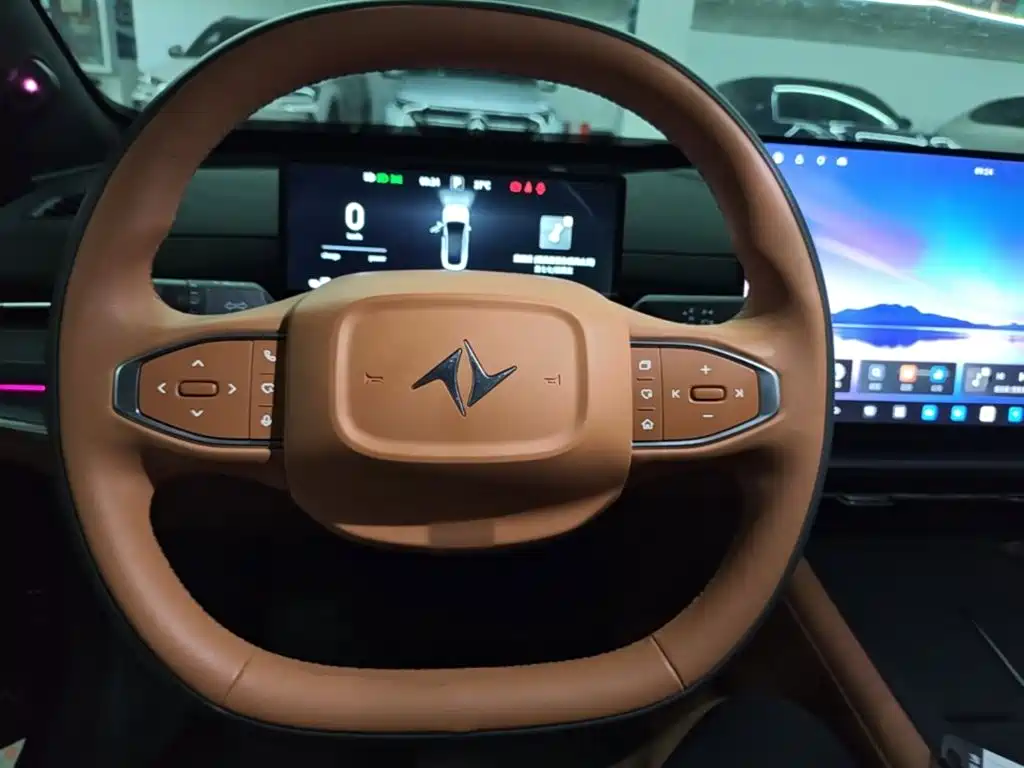 Dongfeng Yipai eπ007 2025 2025 Pure Electric 650Pro Navigation Edition