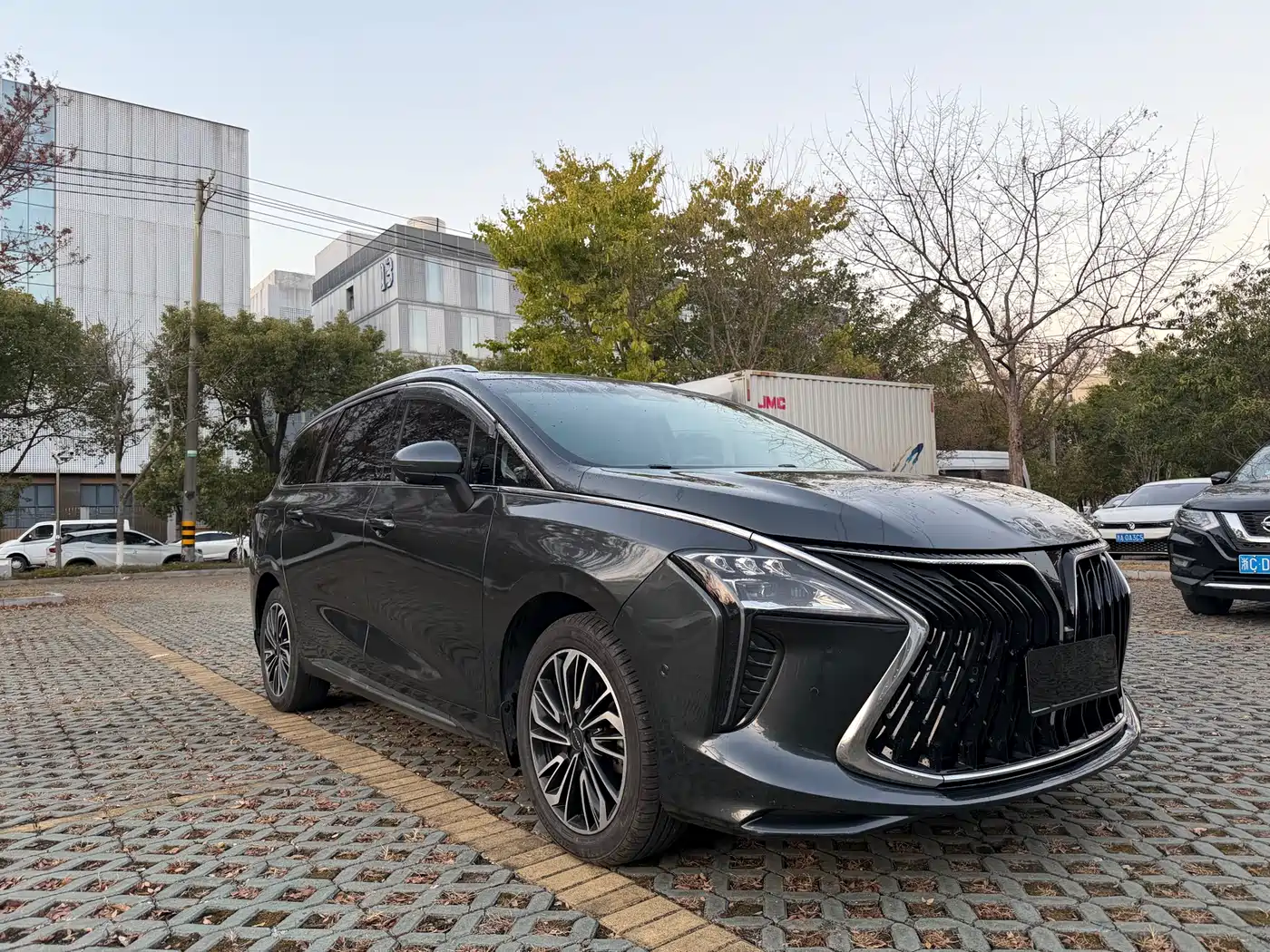 DONGFENG POPULAR YACHTS