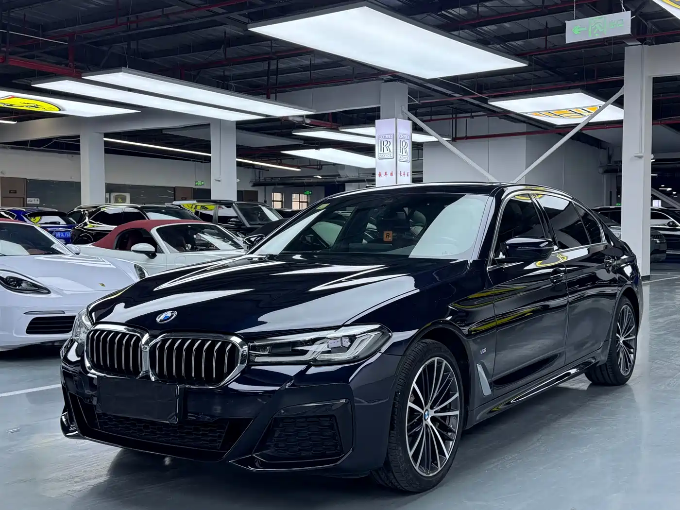 BMW 5 Series 2022 530Li Leading M Sport Package