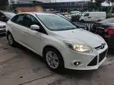 Фото 4 - Ford Focus
