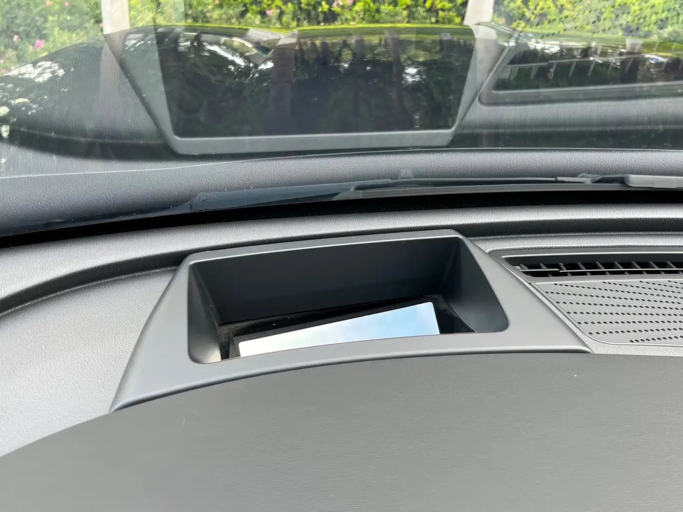 Hongqi HS5 2022 Facelift 2.0T Smart Flag Enjoyment AWD Edition фото 20