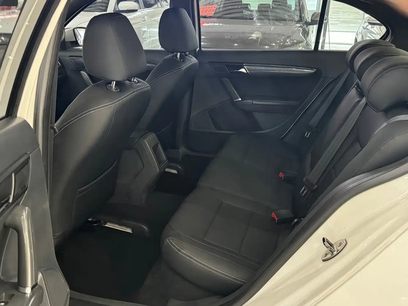 Фото 8 - Volkswagen Lavida