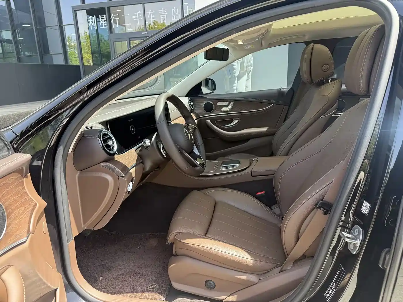 Mercedes-Benz E-Class 2022 E 300 L Fashion фото 11