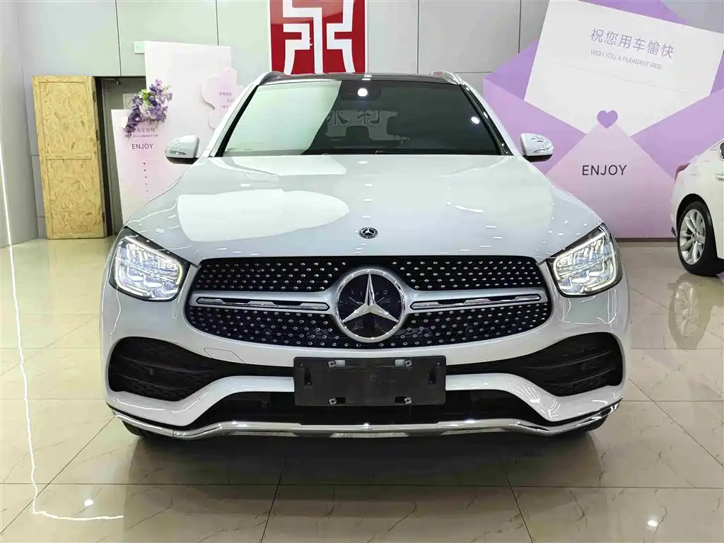 Mercedes-Benz GLC 2020 GLC 300 L 4MATIC Dynamic фото 2