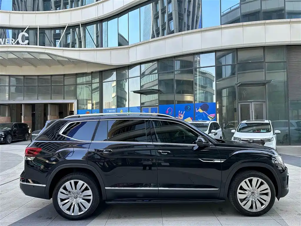 Volkswagen Teramont 2024 380TSI 4WD Prestige Flagship Edition фото 8