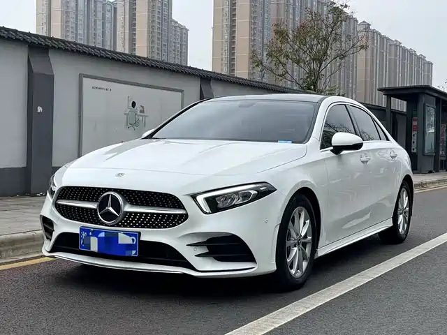 MERCEDES-BENZ A CLASS