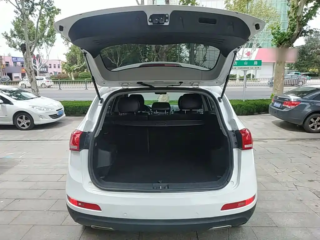 JAC Refine S5 2015 2015 1.5T Automatic Comfort
