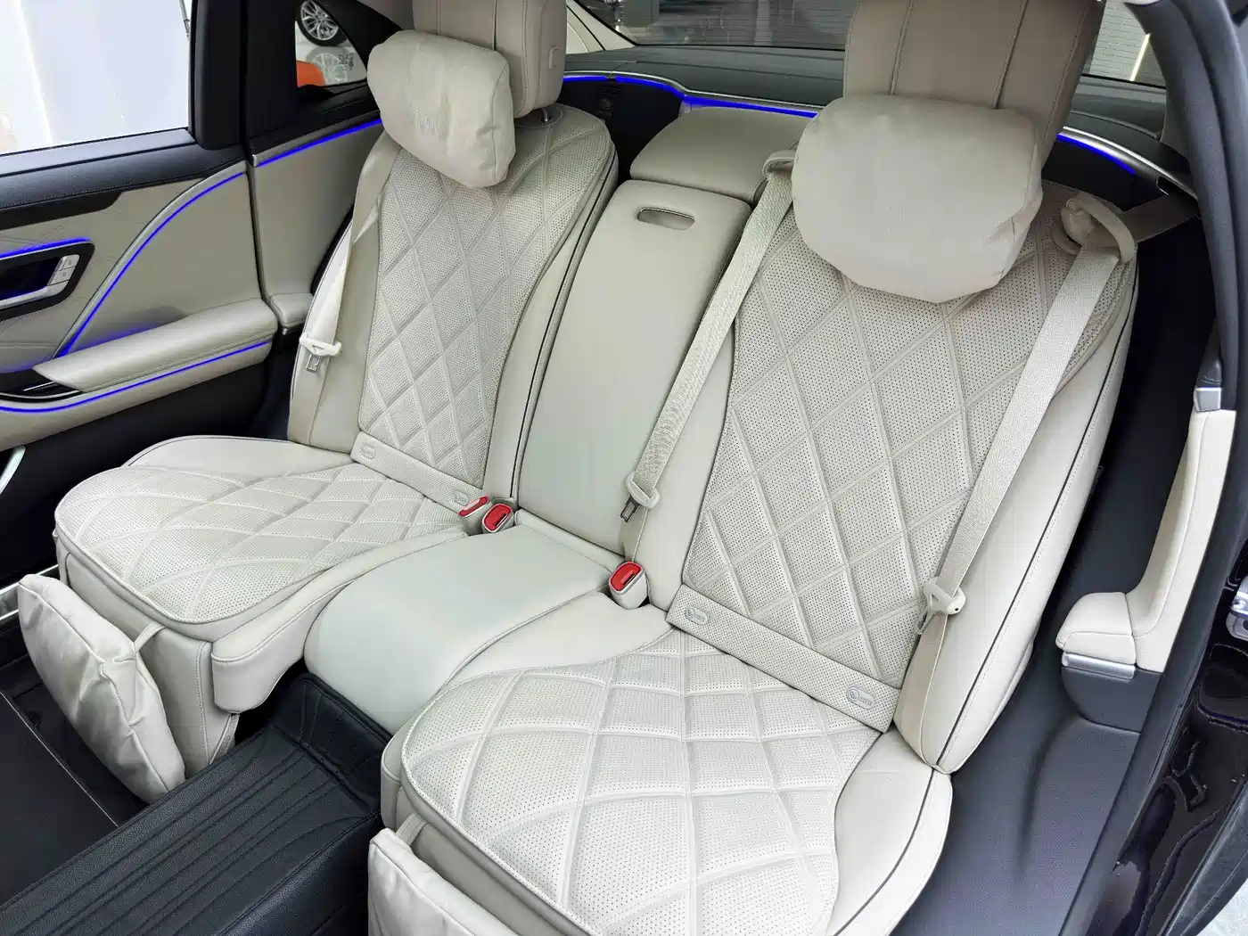 Mercedes-Benz Maybach S-Class 2025 Model S 480 4MATIC фото 29
