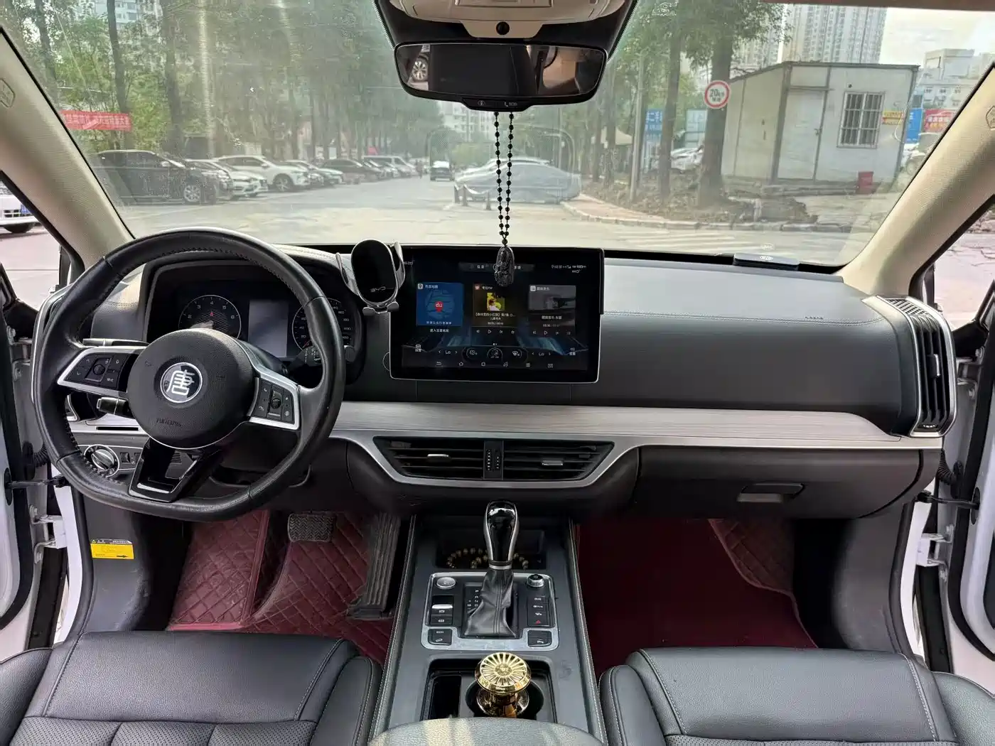 BYD Tang 2019 2019 2.0T Automatic Smart Connect Noble 7-seater China VI