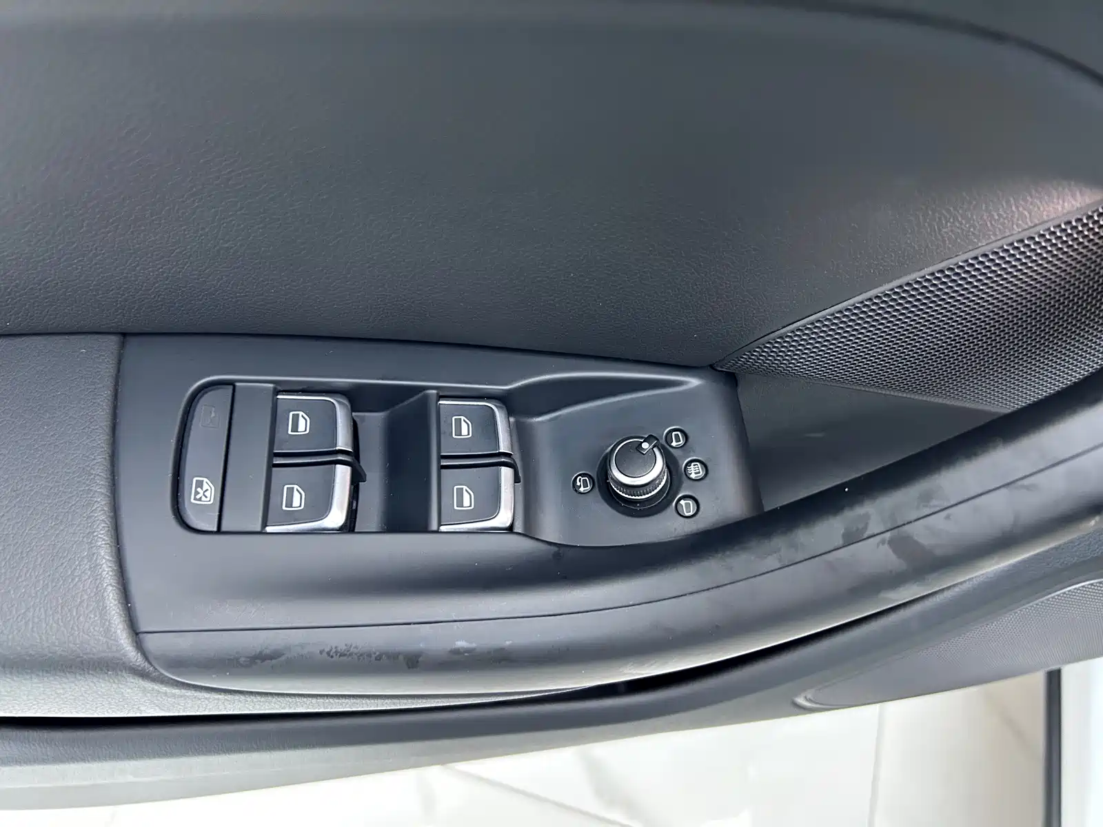 Фото 12 - Audi Q3