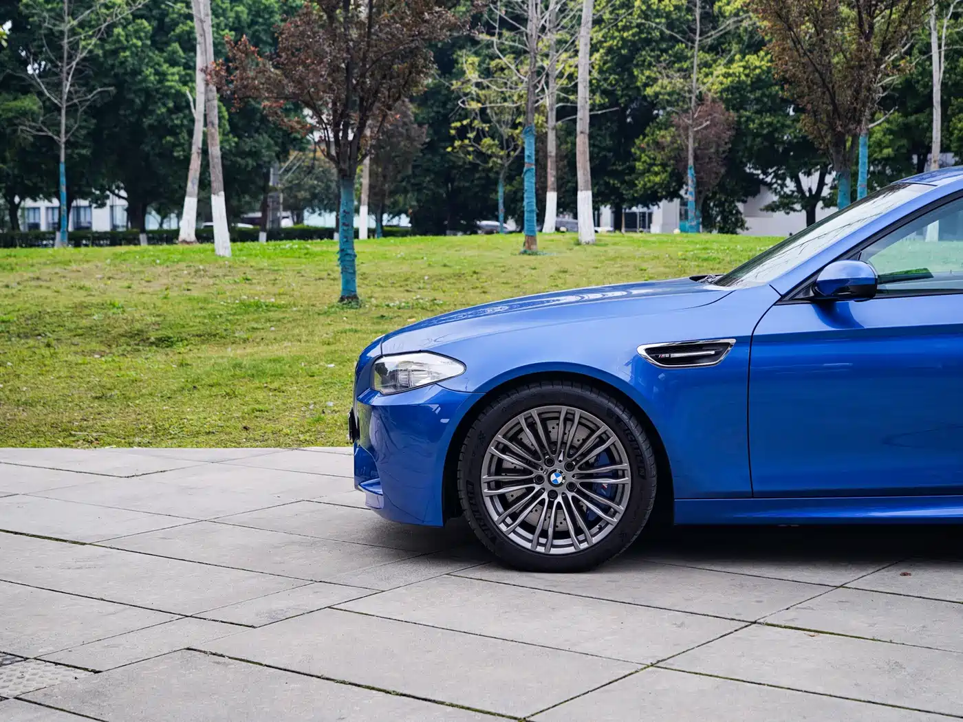 BMW M5 2012 2012 M5