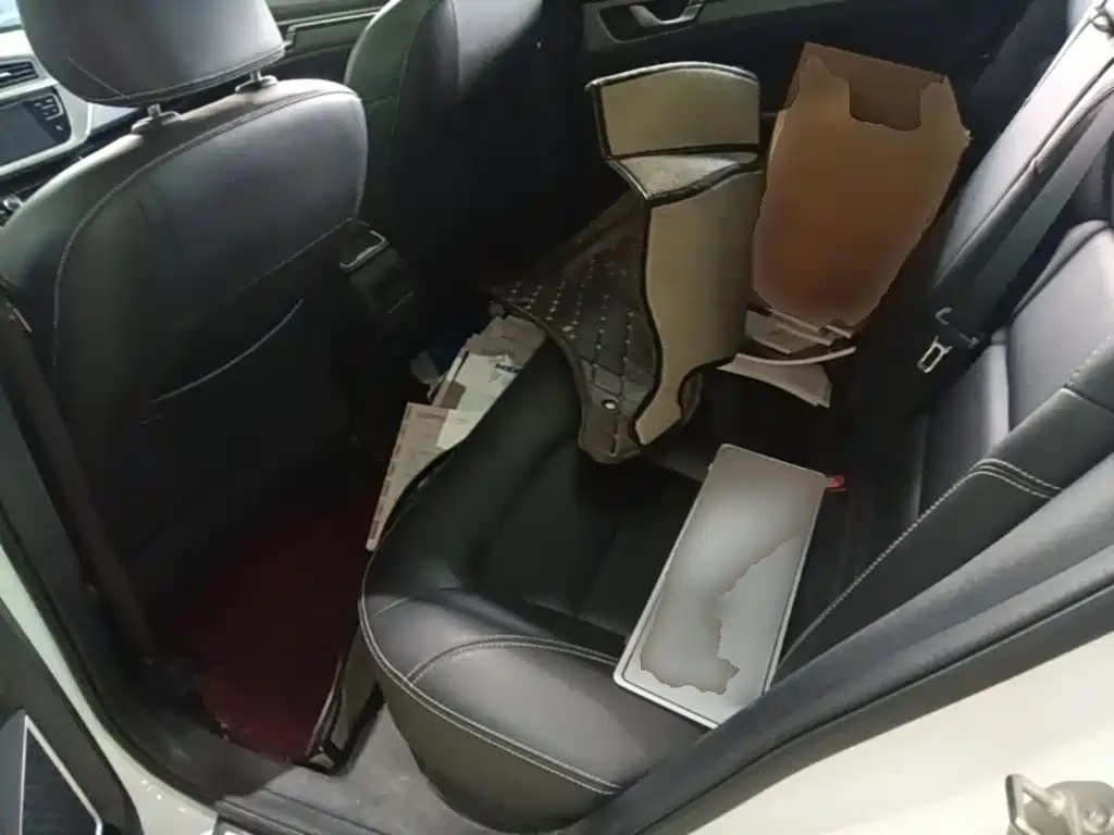Geely Emgrand GL 2019 2018 1.4T Manual Elite Smart Connection