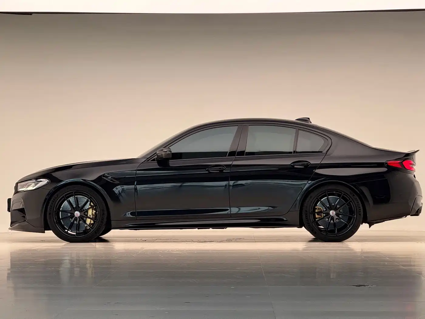 BMW M5 2022 2021 M5
