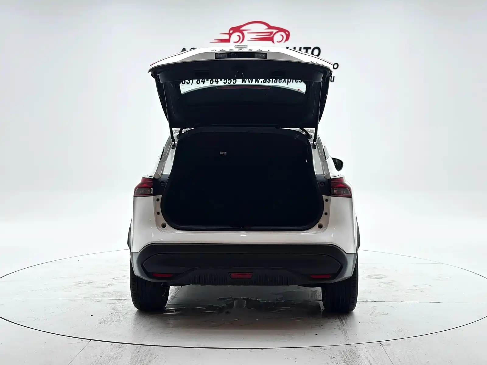 Photo 8 - Nissan Qashqai