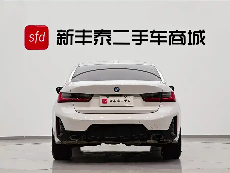 BMW 3-SERIES