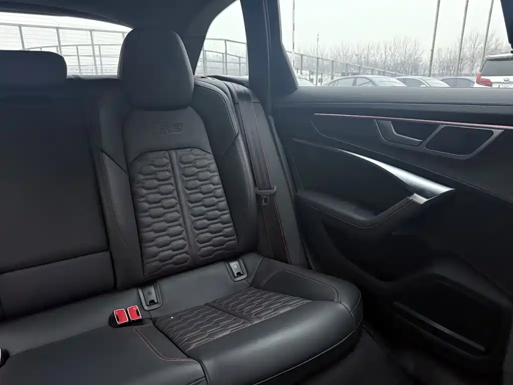 Audi RS 6 2021 2021 RS 6 4.0T Avant