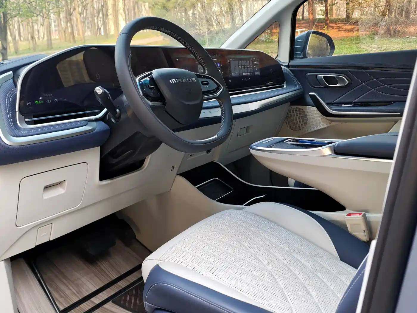 SAIC MAXUS CHASE G90