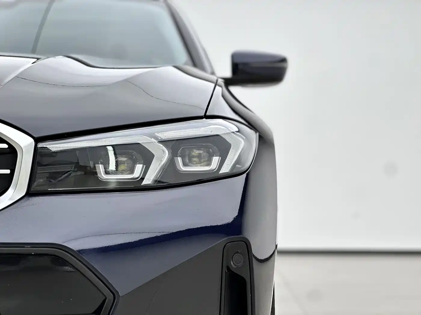 BMW 3 Series 2023 325Li M Sport Package фото 16