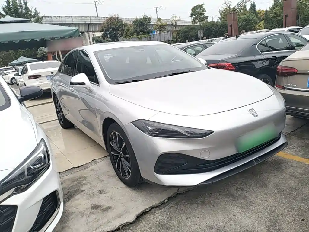 Roewe D7 2025 2025 DMH 125km World Champion Edition