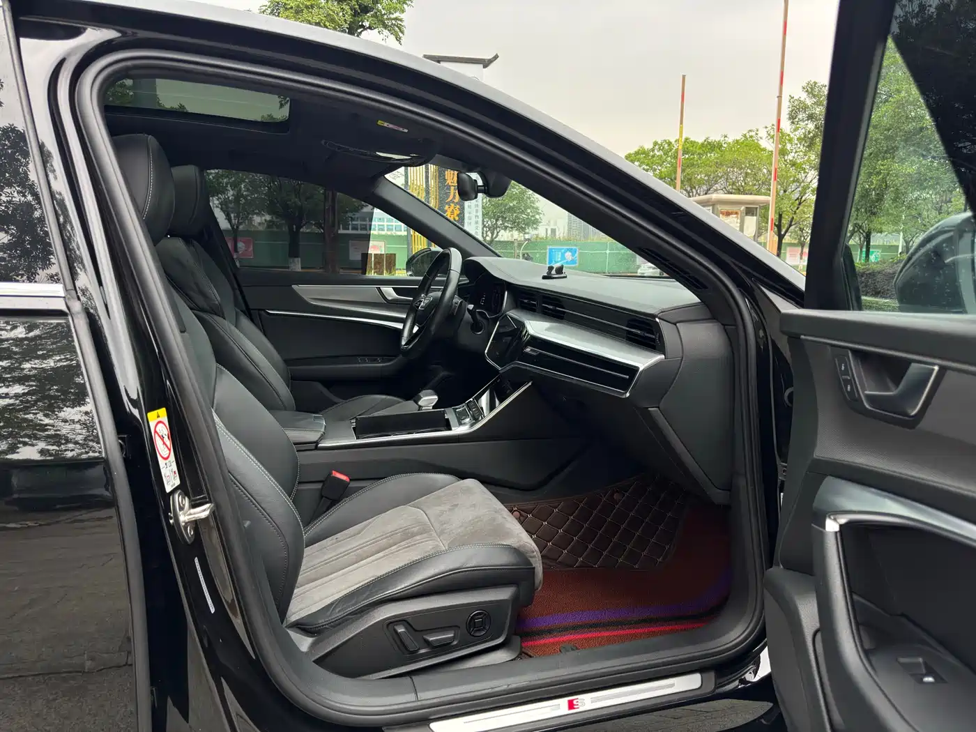 Audi A6L 2022 40 TFSI Luxury Elegance фото 9