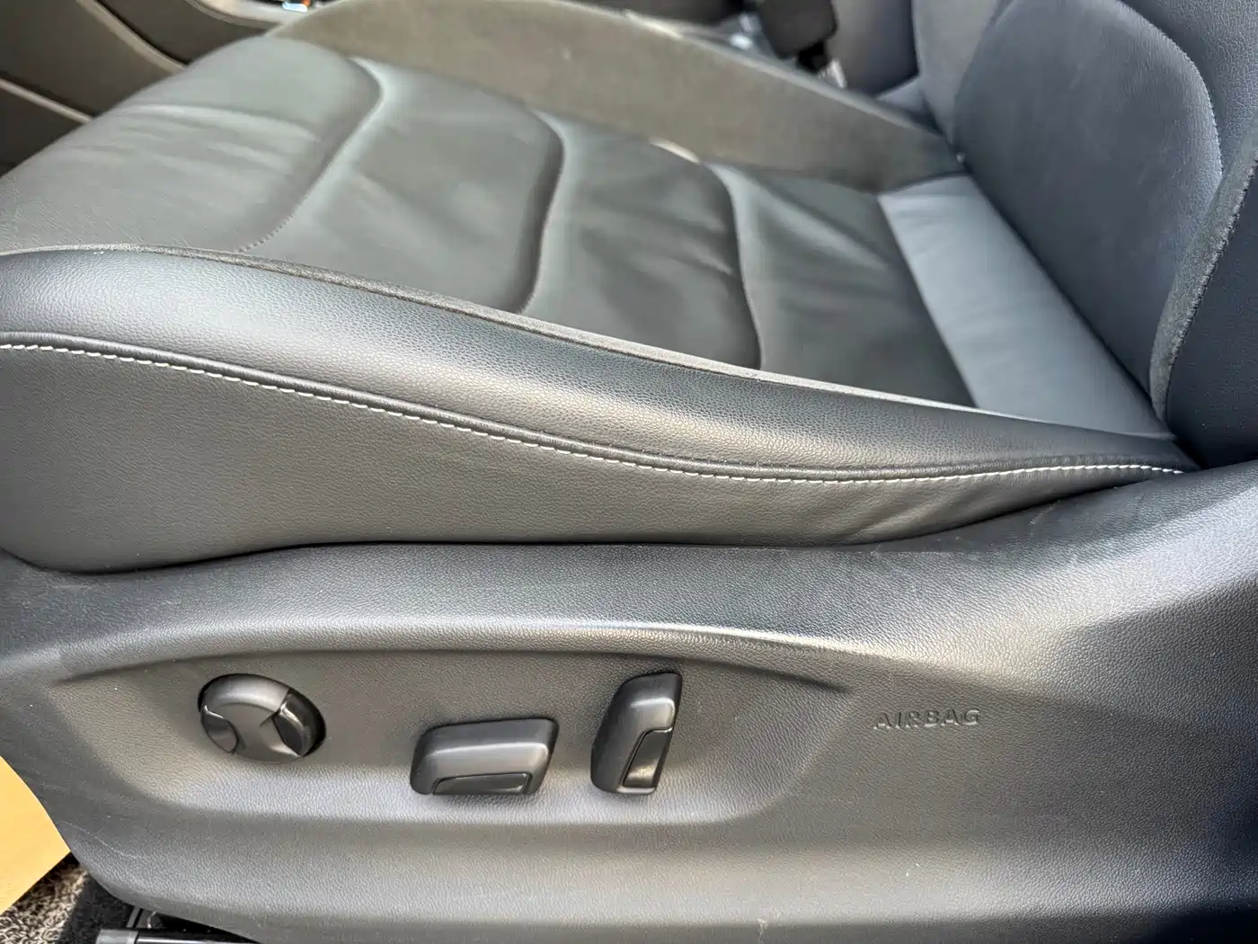Volkswagen Tiguan L 2021 330TSI Automatic 2WD Smart фото 18
