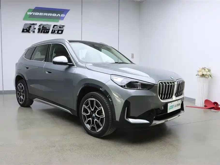 BMW X1 2023 sDrive25Li X Design Package фото 4