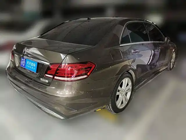 Mercedes-Benz E-Class 2014 E 300 L Sport Luxury — фото 2