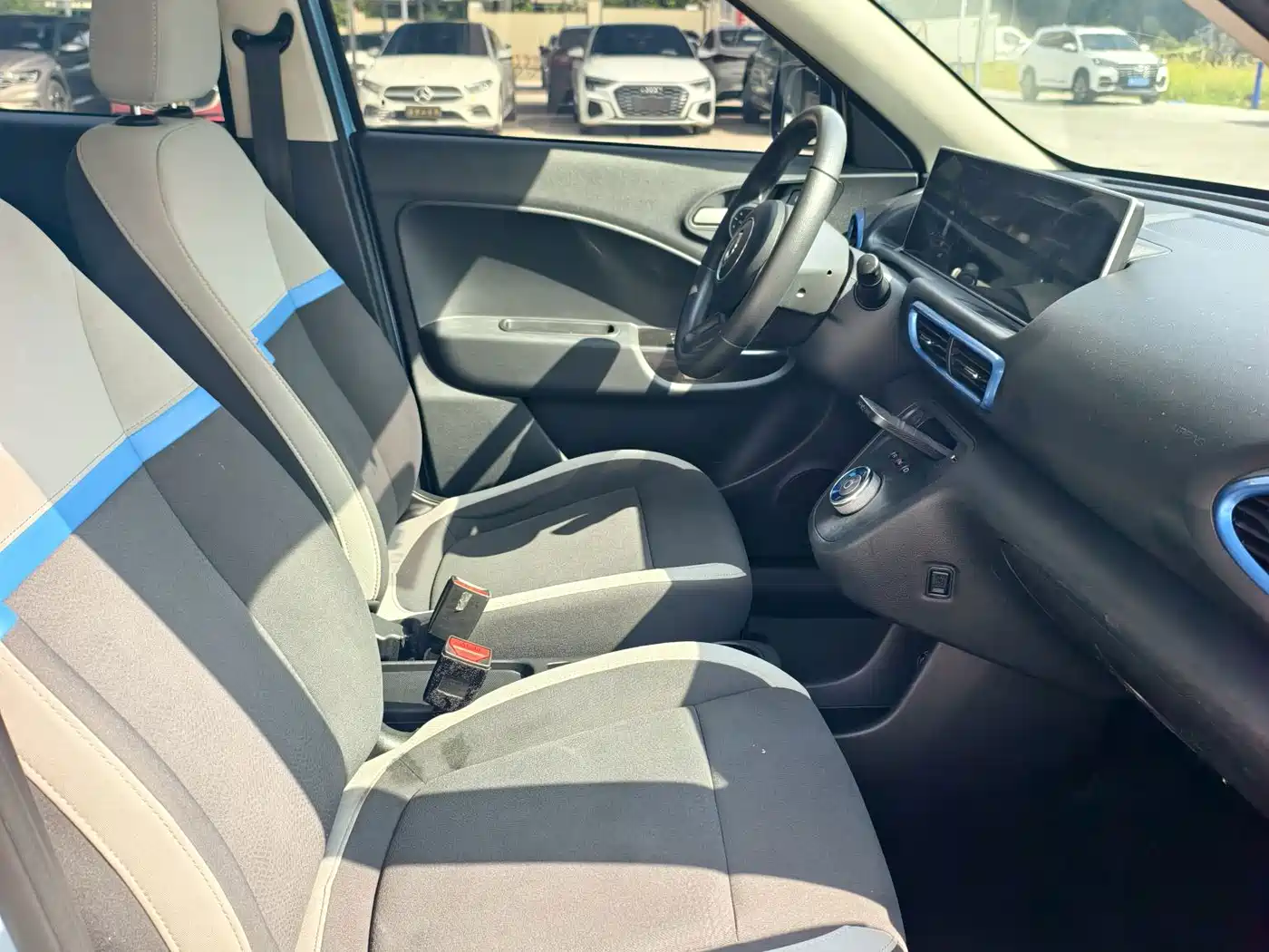 Ora White Cat 2021 2022 Upgraded 305km Luxury (NMC)