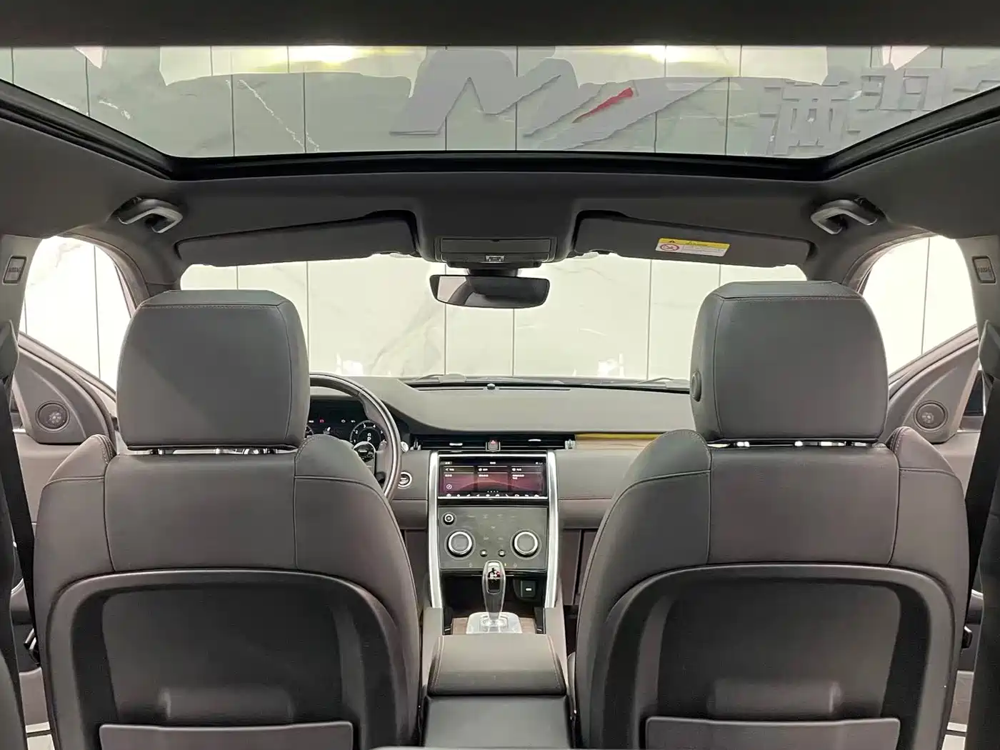 Land Rover Discovery Sport 2020 249PS R-Dynamic Performance фото 13
