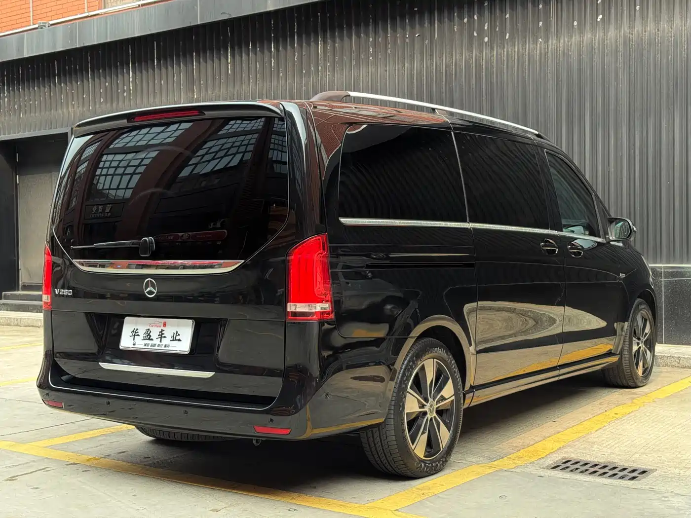 Mercedes-Benz V-Class 2021 V 260 Premium Edition фото 9
