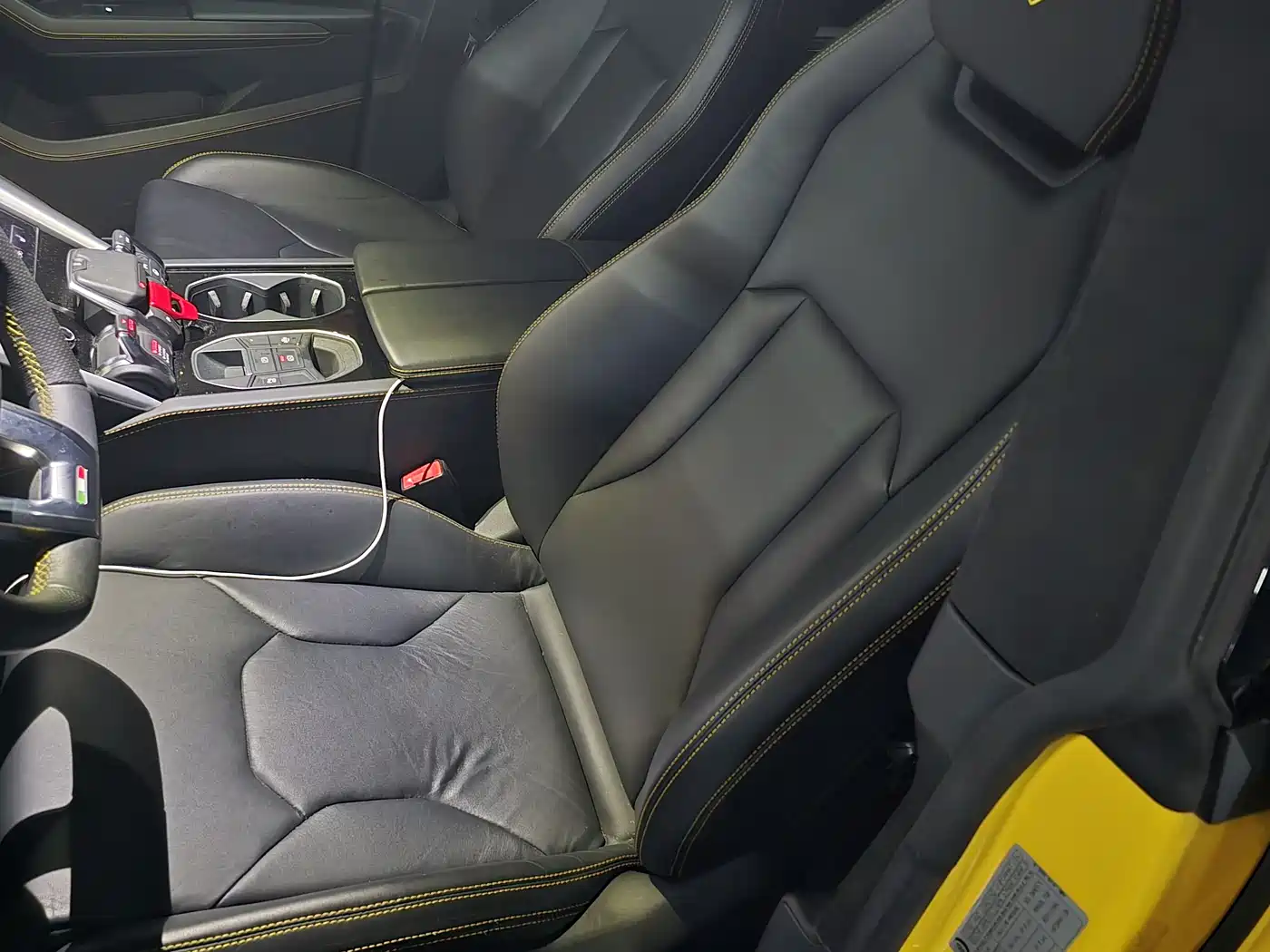 Lamborghini Urus 2018 4.0T V8 фото 7