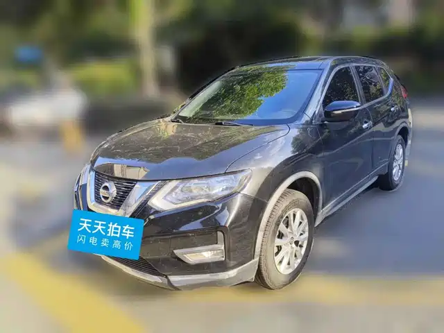 Nissan X-Trail 2019 2.0L CVT Smart Comfort 2WD — фото 1