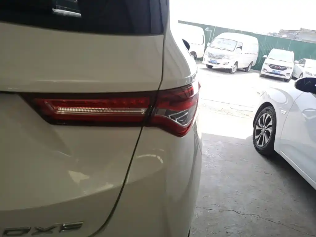 Soueast DX5 2020 2019 1.5T CVT Premium