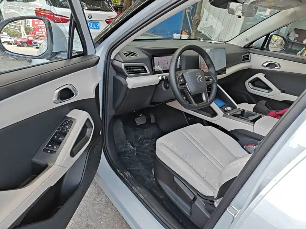 BYD Yuan UP 2026 2025 Smart Drive Edition 401KM Vitality Version