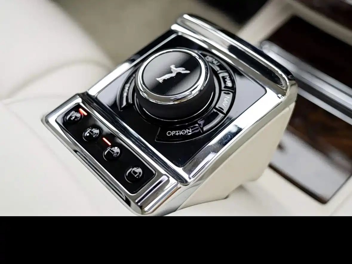 Rolls-Royce Phantom 2018 2018 6.7T Long Wheelbase Version