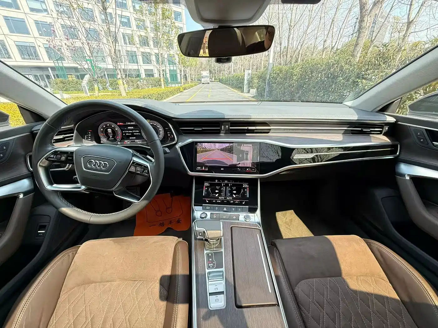 Audi A7L 2023 45 TFSI quattro S-line Shadow Warrior Edition фото 8