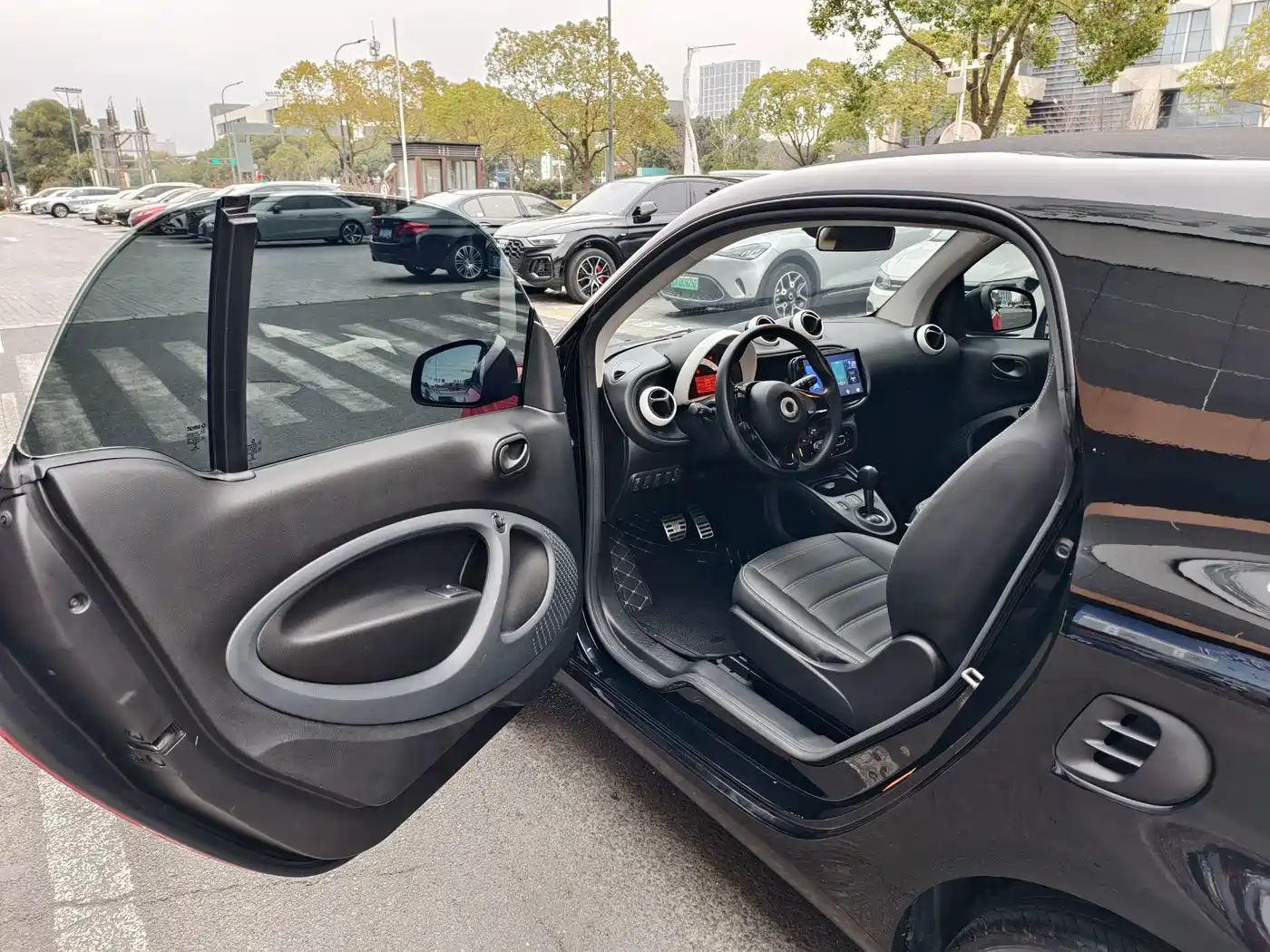 smart fortwo 2018 2018 1.0L 52kW Hardtop Agile Edition China V