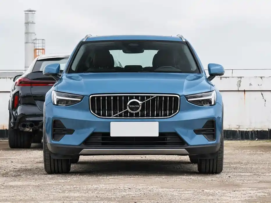 2024 Volvo XC40
