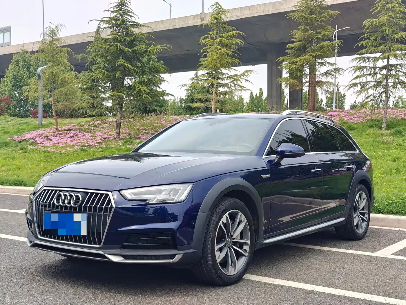Audi A4 (Import) 2019 2019 45 TFSI allroad quattro Sport