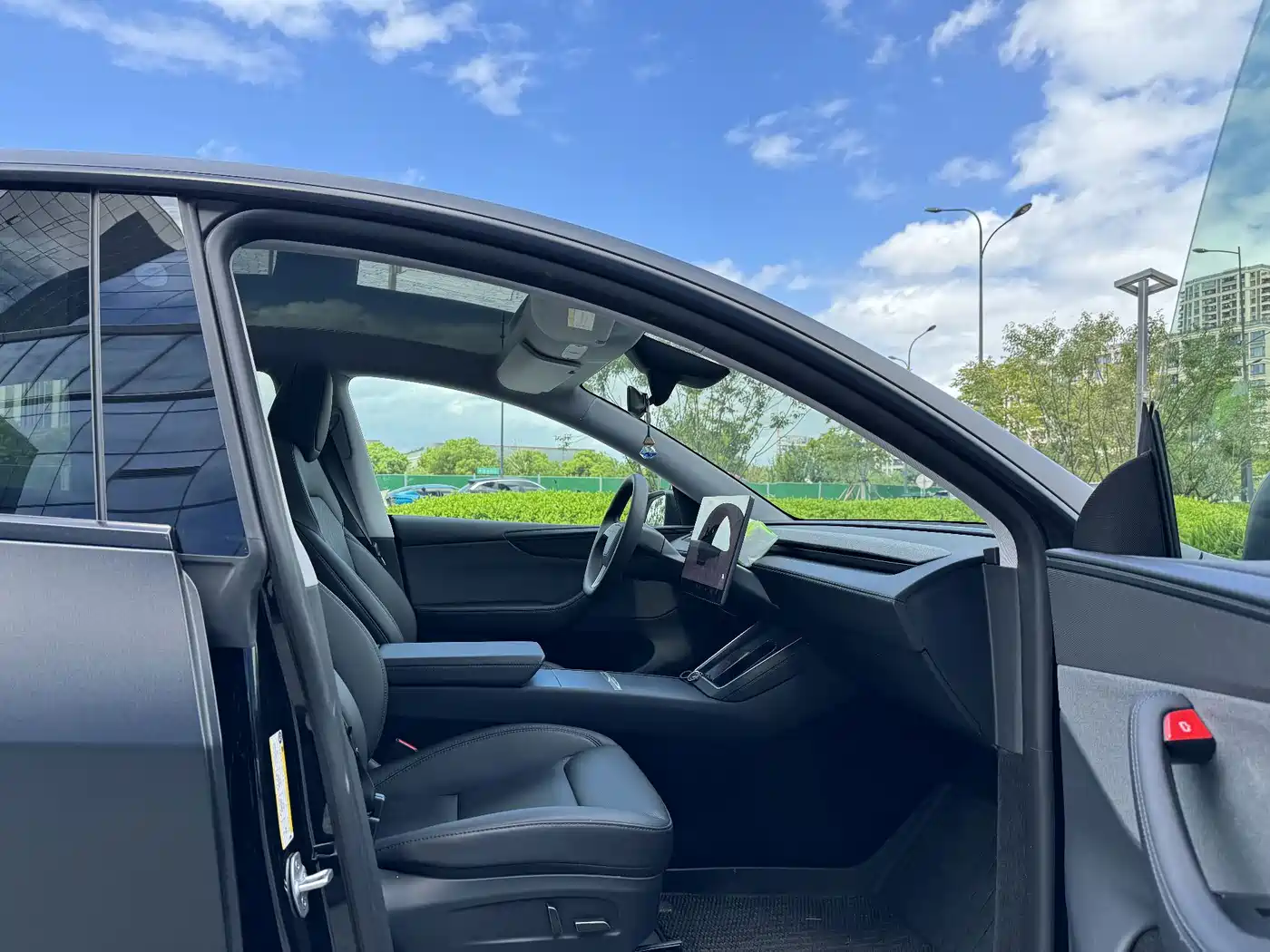 Tesla Model Y 2026 2026 Long Range Rear-Wheel Drive