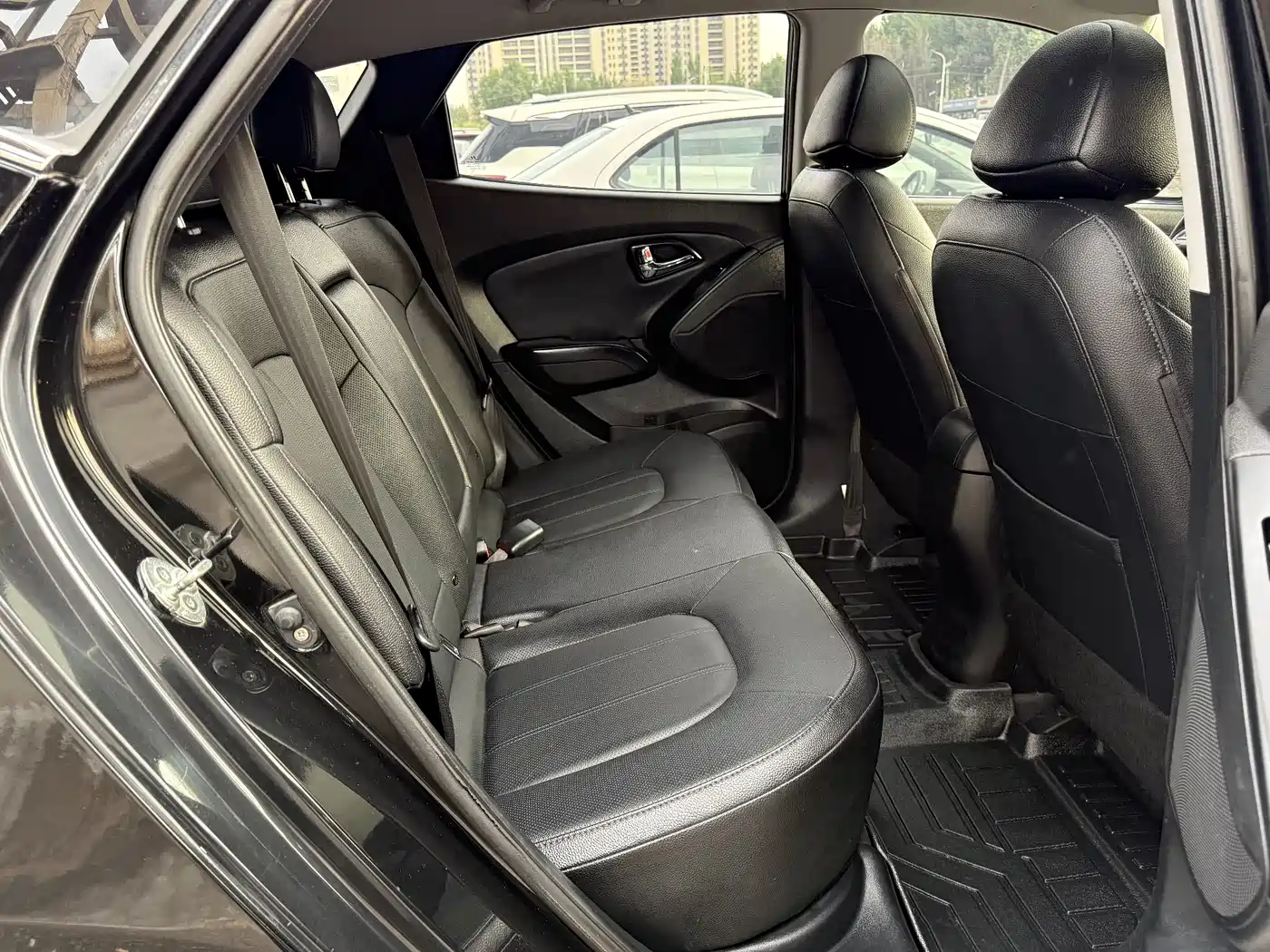 Hyundai Beijing Hyundai ix35 2013 2.0L Auto 2WD Smart GLS China IV фото 16
