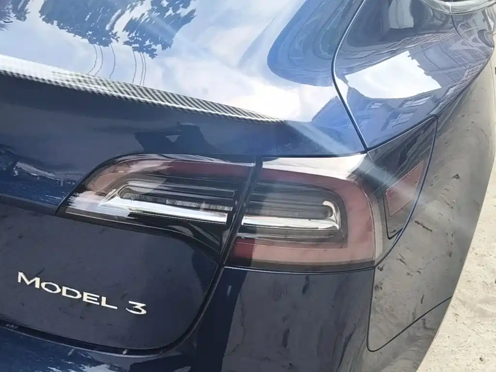 Tesla Model 3 2020 2020 Facelift Long Range Rear-Wheel Drive