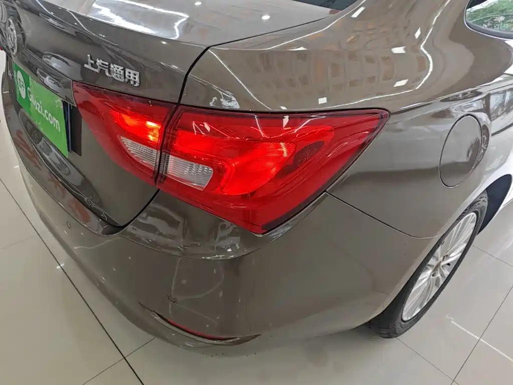 Фото 24 - Buick Excelle