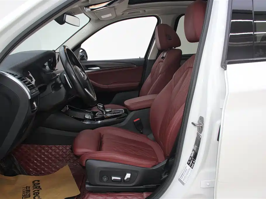 BMW X3 2022 Model Second Facelift xDrive30i Leading M Night Package фото 24