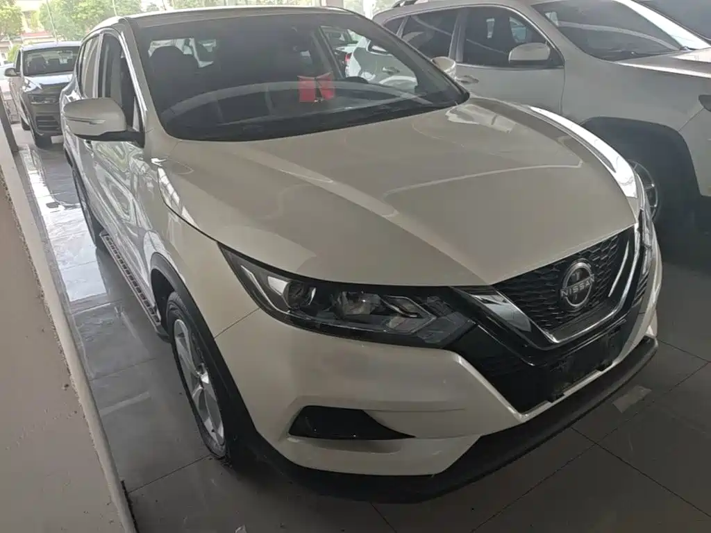 Nissan Qashqai 2024 2023 Model Classic 2.0L CVT XV Comfort