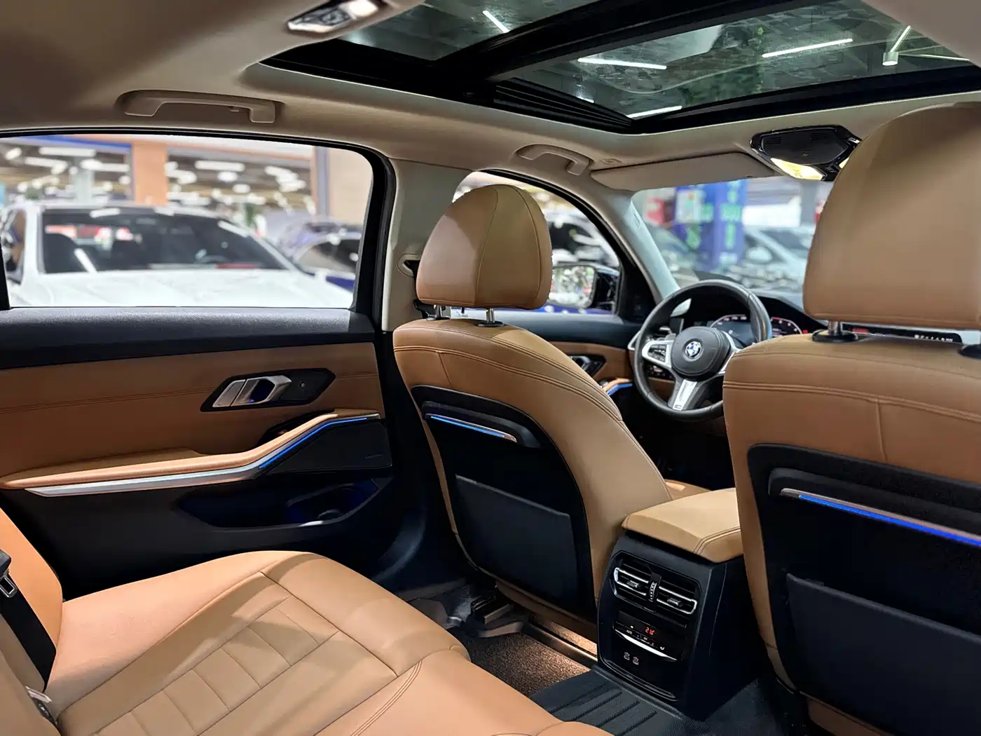 Фото 30 - BMW 3 Series
