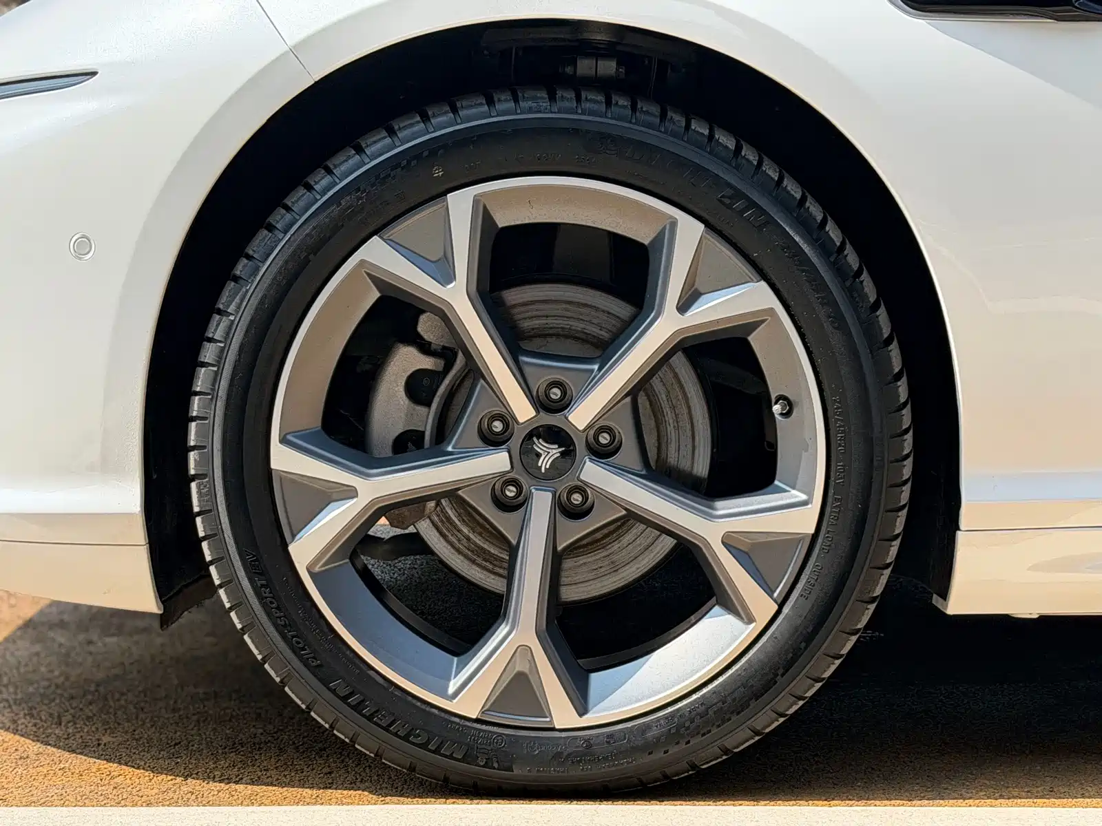 Фото 22 - Nezha Auto Nezha S Shooting Brake