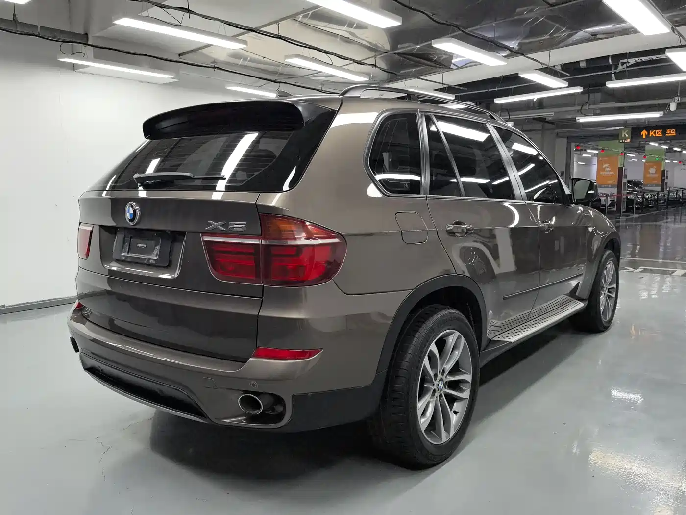 BMW X5 (Import) 2013 xDrive35i Leading фото 17
