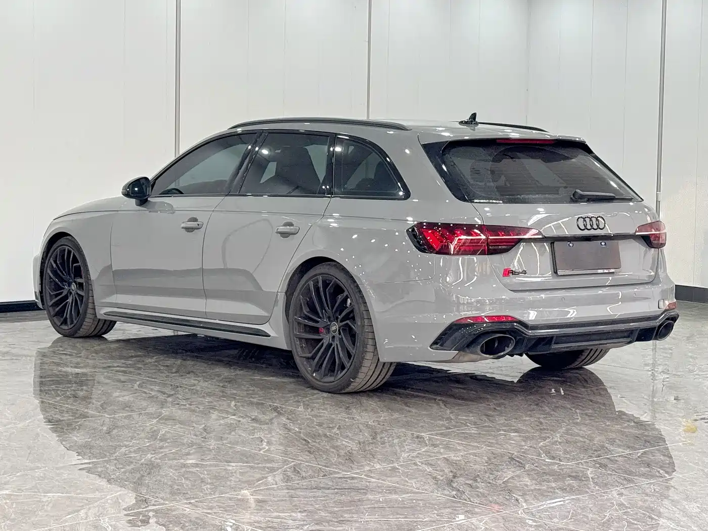 Audi RS 4, миниатюра 4