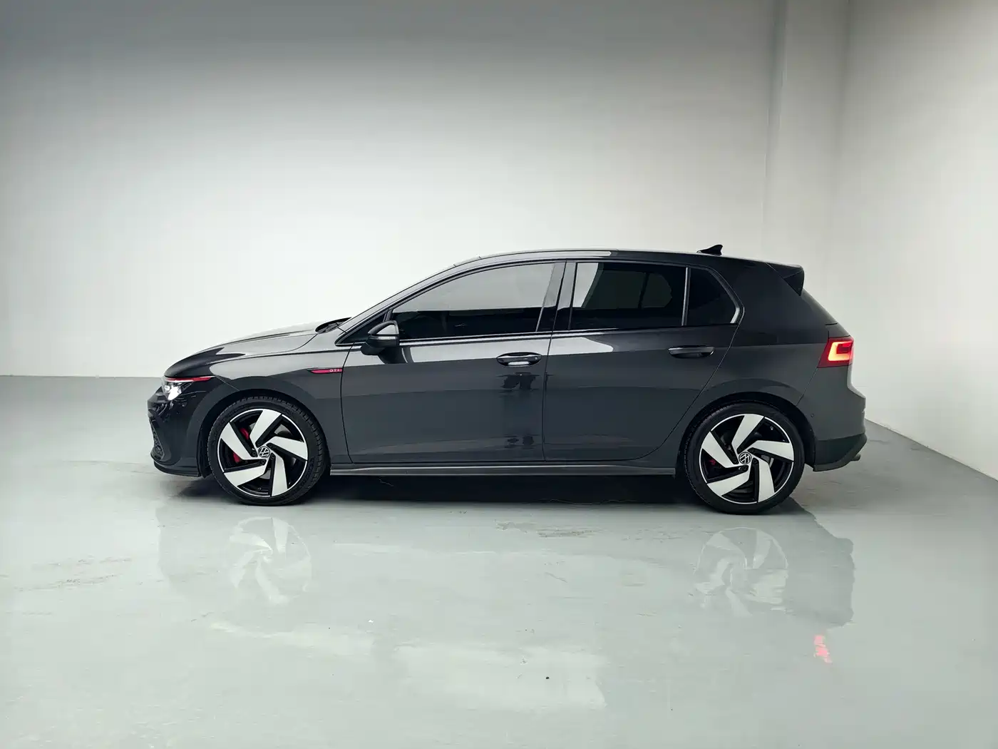Volkswagen Golf GTI 2022 2021 380TSI DSG GTI